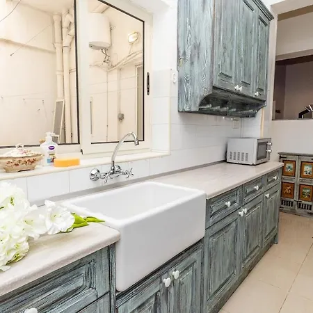 Rita's Lodge, Seafront House סיינט פול ביי